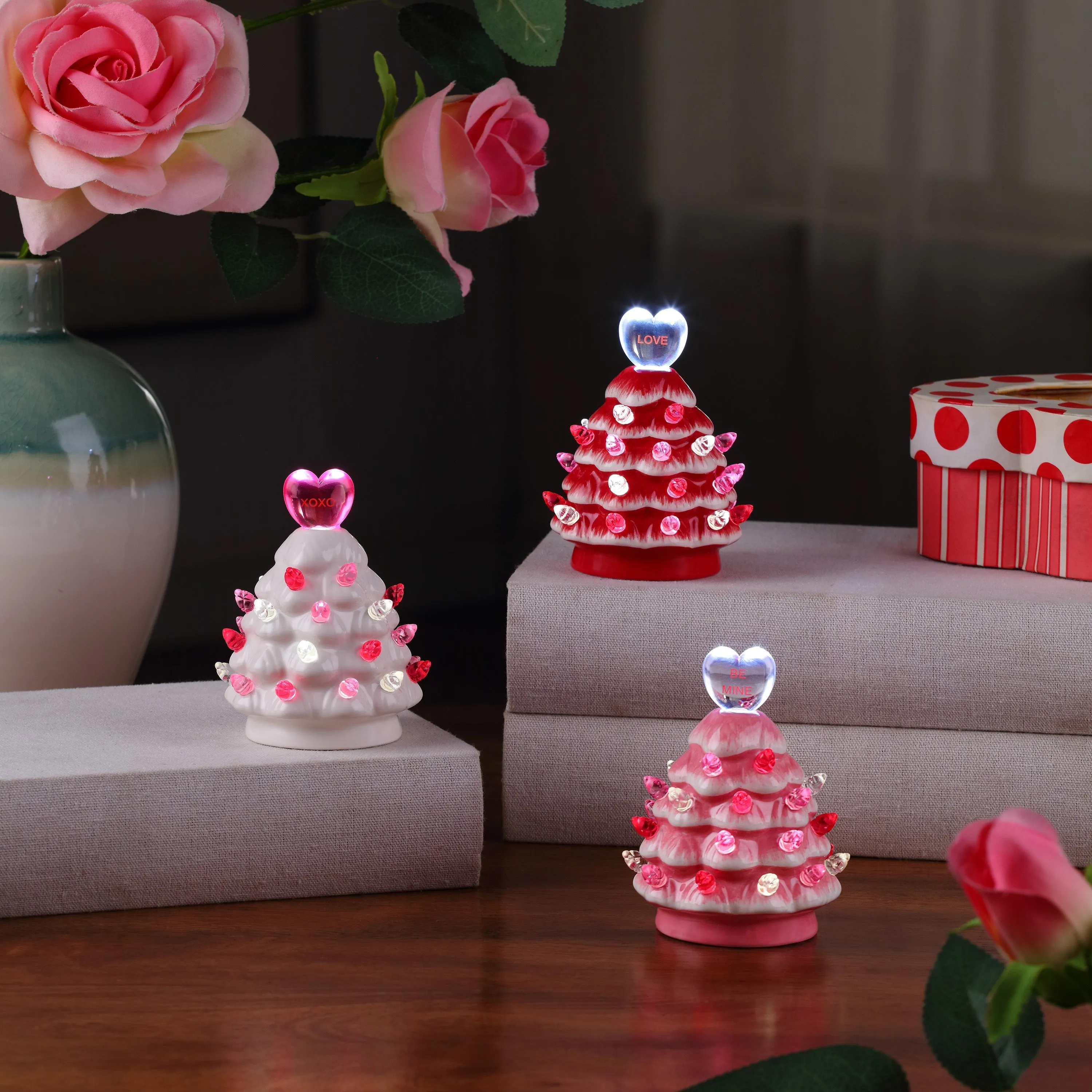 Miss Valentine Set of 3 Ceramic 4.1 in. Miniature Trees