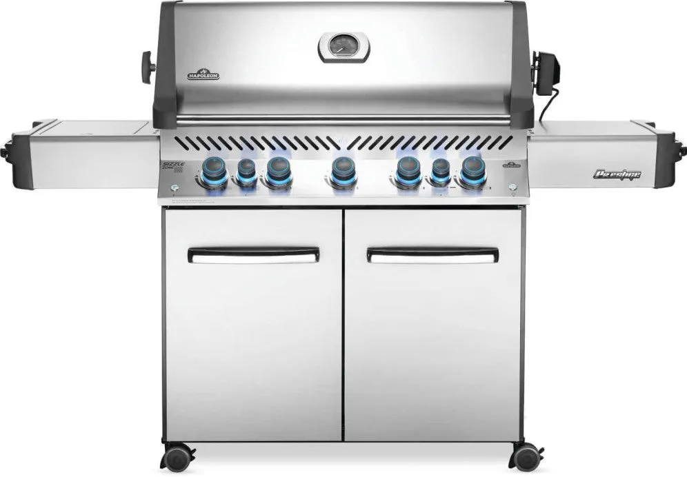 Napoleon Prestige 665 Gas Grill with Infrared Rear Burner, Infrared Side Burner and Rotisserie Kit