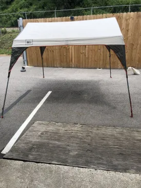 REI Alcove Freestanding Shelter w/ Wind Walls, Green/Grey