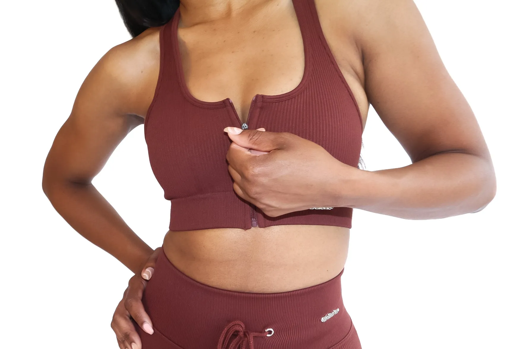Victoria Zip Sports Bra